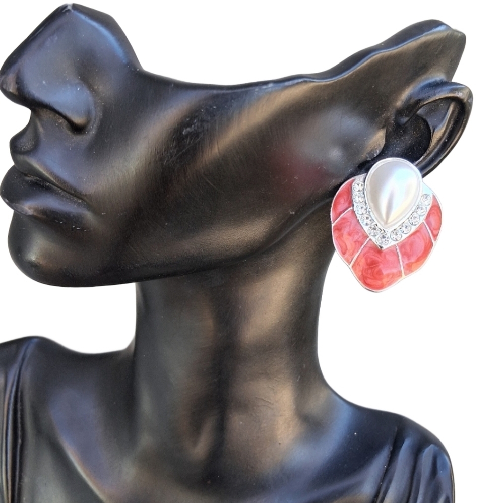 ​Vintage Enamel Pearl & Rhinestone Clip-On Earrings